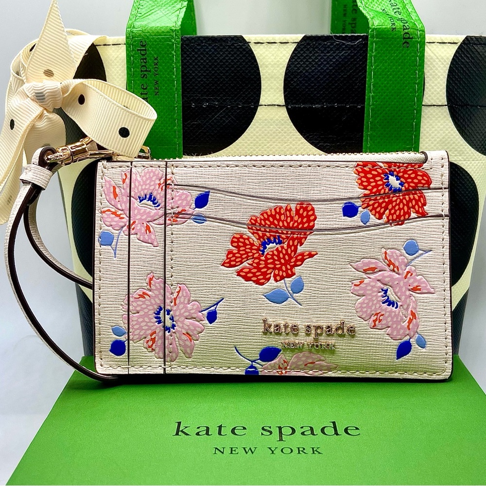 Kate Spade NWT Morgan Dotty Floral Wristlet in Boxed Gift Set and Polka Dot Bag